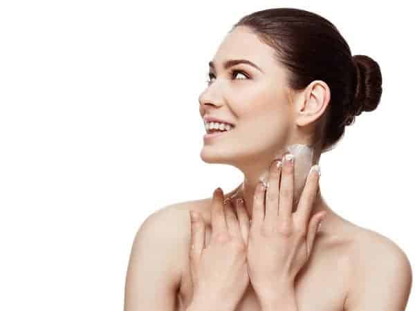 Causes of Sagging Neck Skin