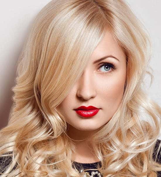 Best Red Lipstick For Blondes – Perfect Shade Of Red For Blonde Hair