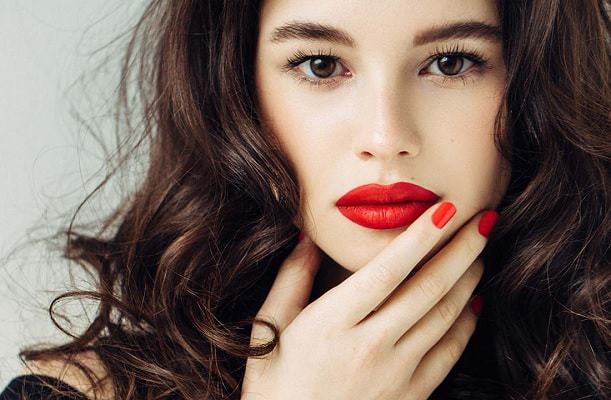 perfect red lipstick for fair skin tone