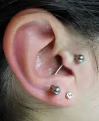 tragus piercing pain