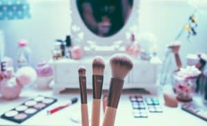 Best Makeup Mirror With Bluetooth